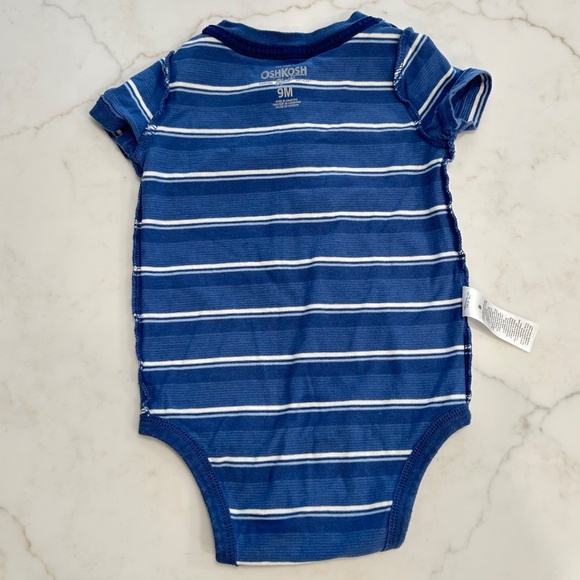 OshKosh B'gosh - 9M - Blue Striped Button Down Short-Sleeve Bodysuit - Clean! - Picture 4 of 4